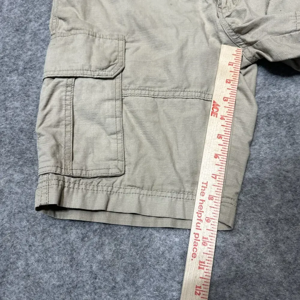 Champs Sports CSG Men's Cargo Shorts Size 30 Beige Cotton Shorts‎